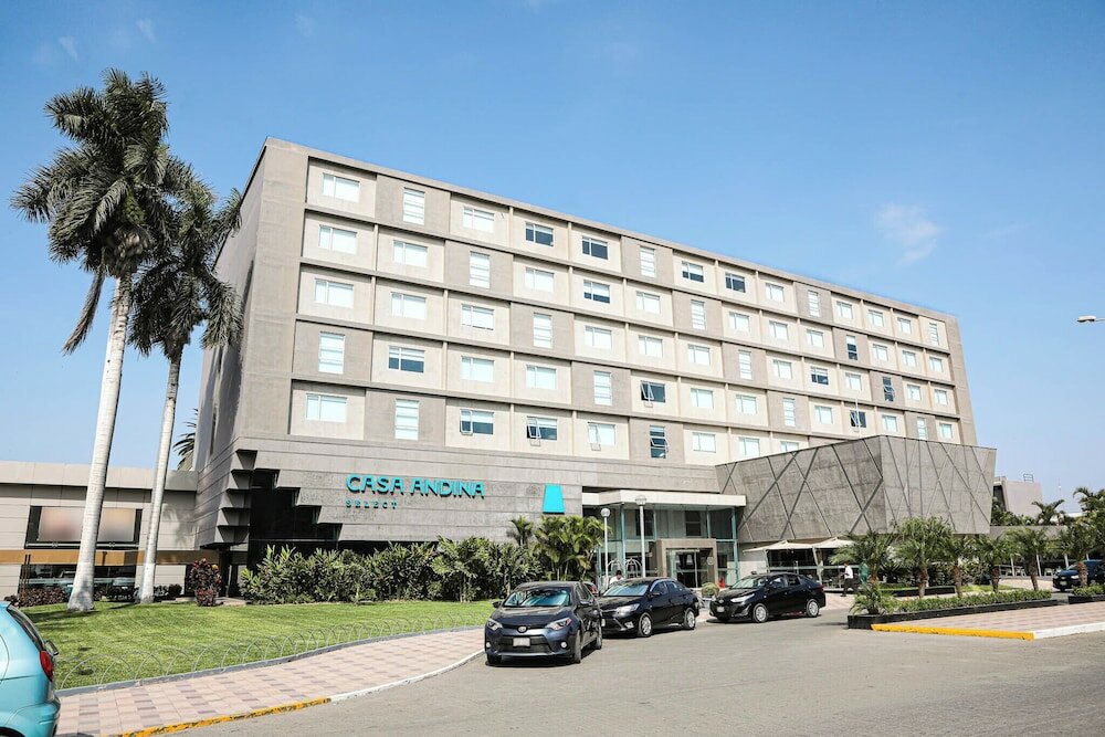 Фото отеля 1