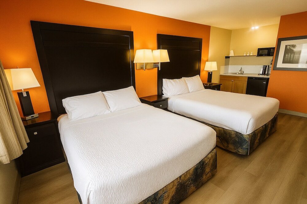 Фото BCMInns Drayton Valley