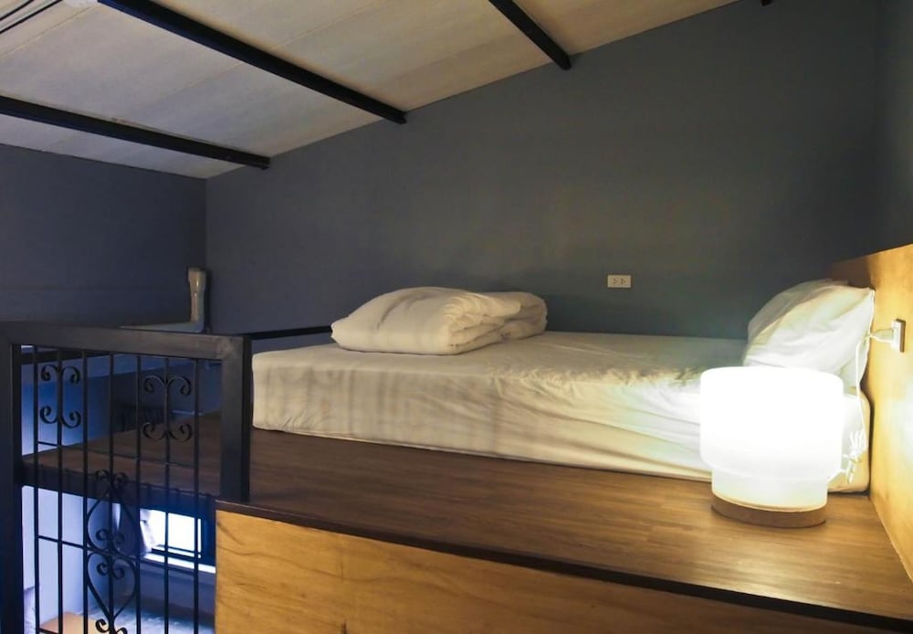 Фото Silom Space Hostel
