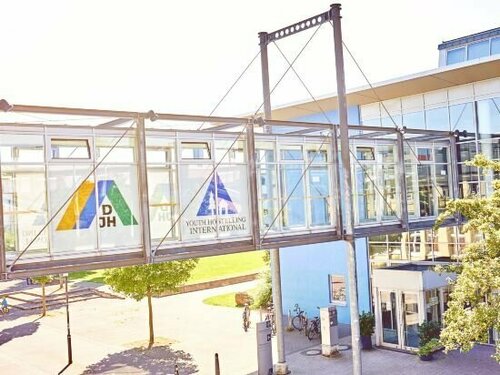 Хостел Djh Jugendgästehaus Jbb Bielefeld - Hostel в Билефельде