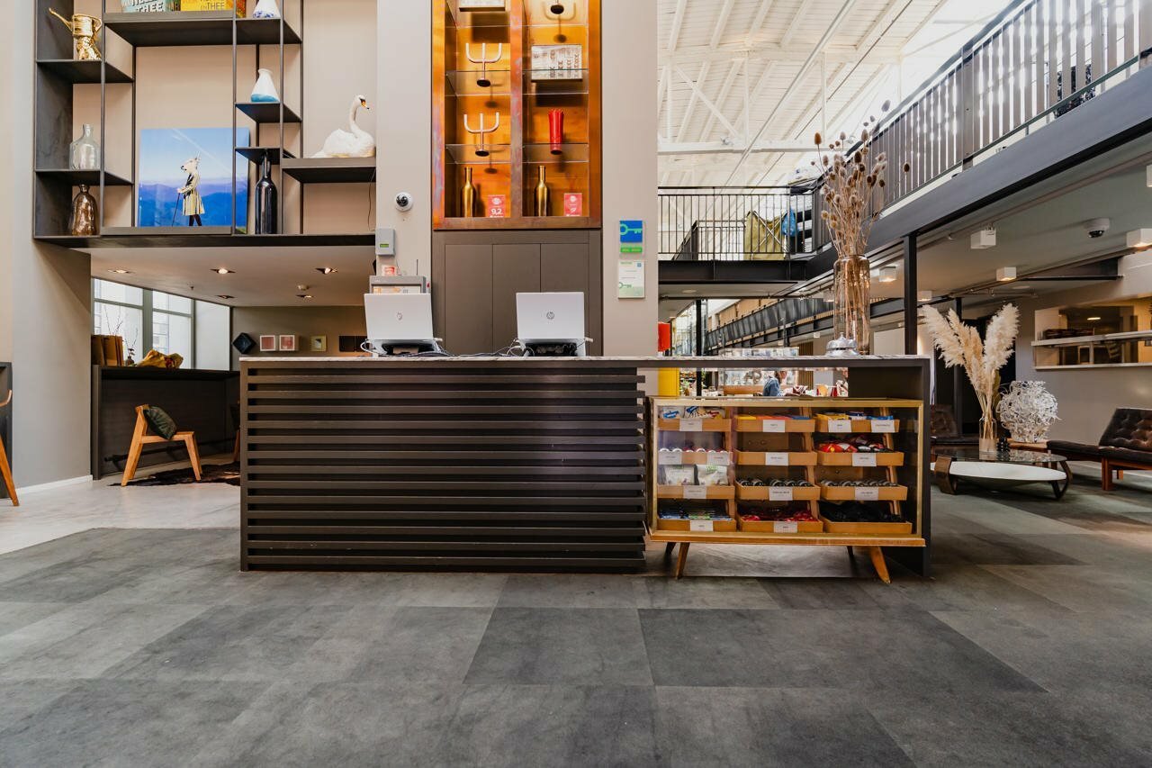 Фото Hotel De Hallen