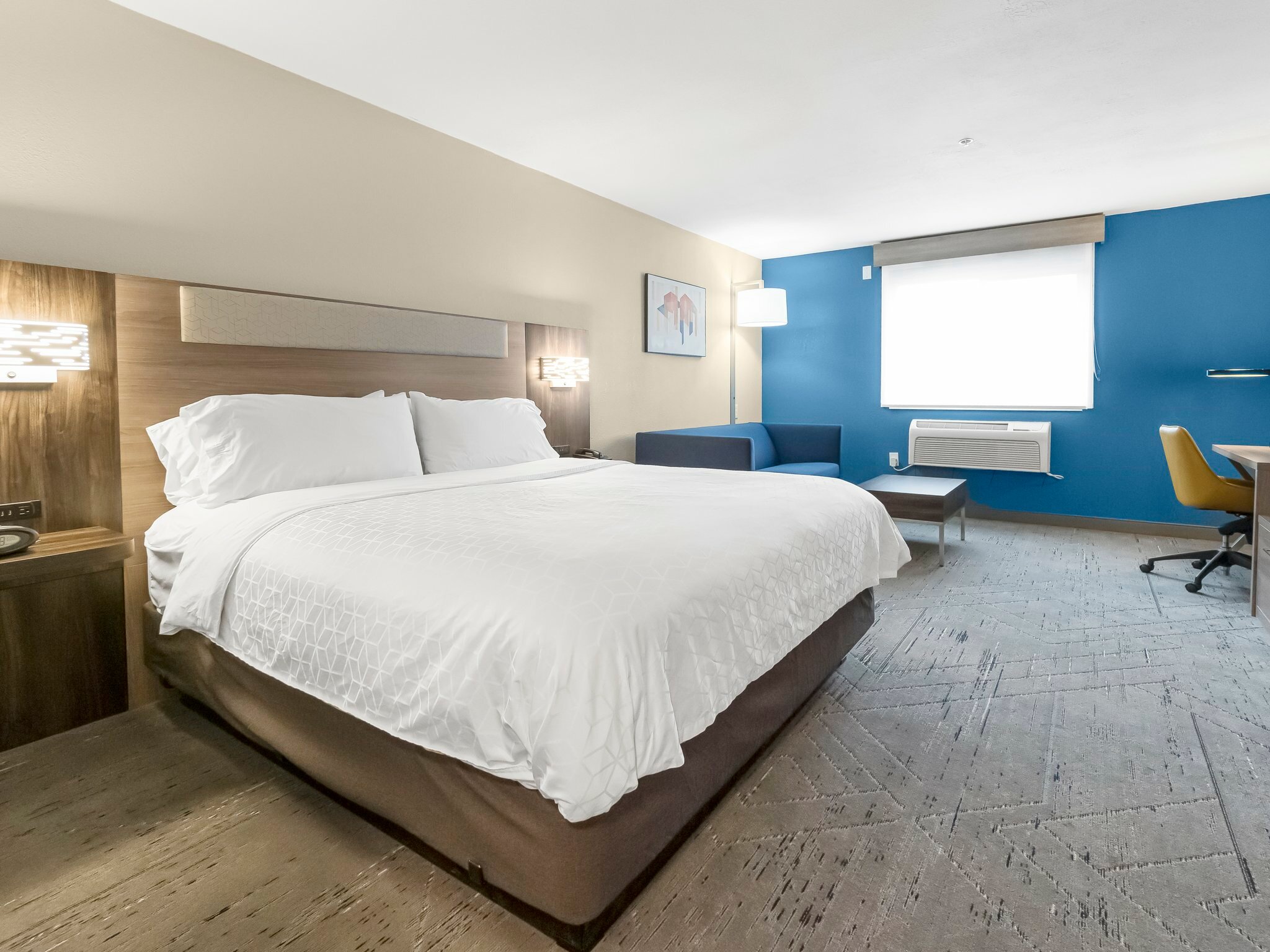 Фото Holiday Inn Express Salt Lake City South - Midvale, an Ihg Hotel