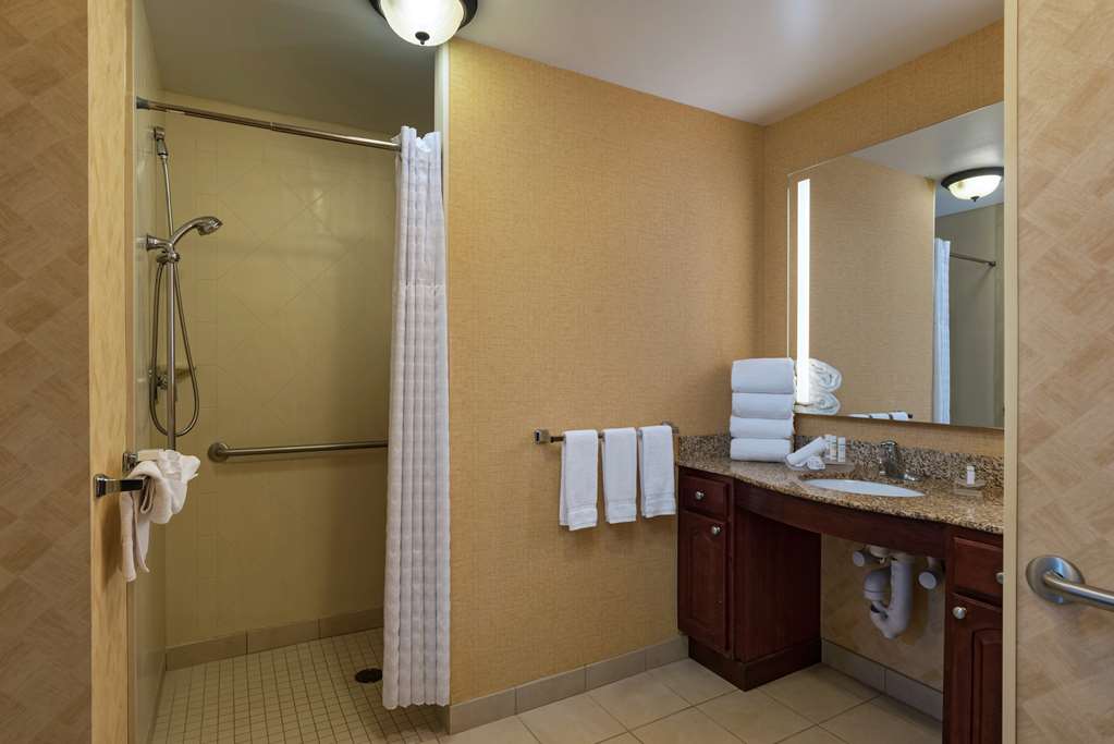 Фото Homewood Suites by Hilton Fort Collins