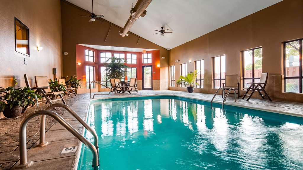 Фото Best Western Plus Country Inn & Suites
