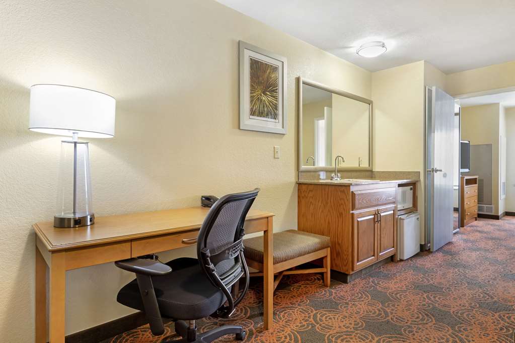Фото Best Western Plus Waco North