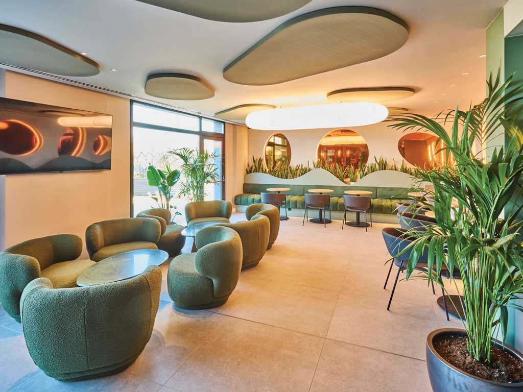 Фото Ibis Styles Madrid Airport Valdebebas