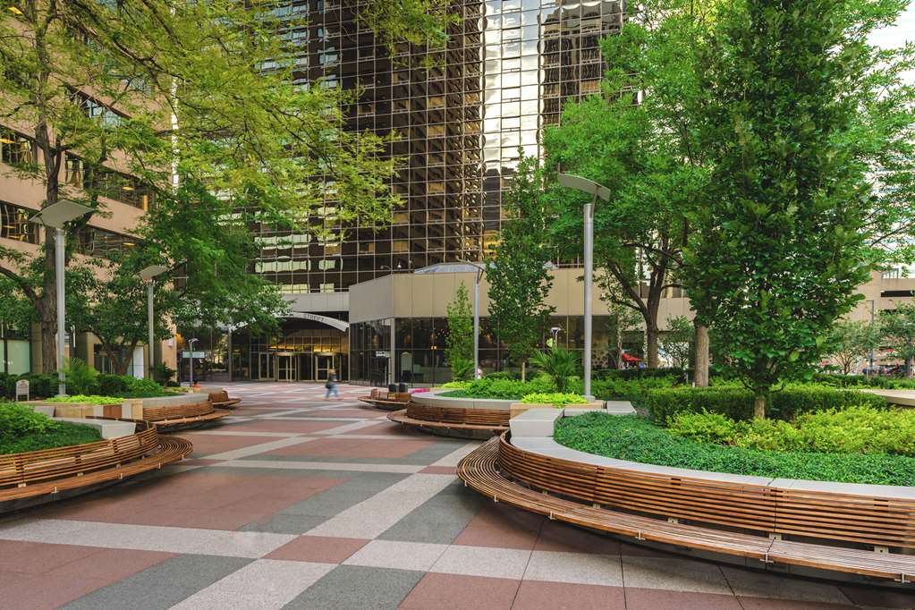 Фото Hilton Denver City Center