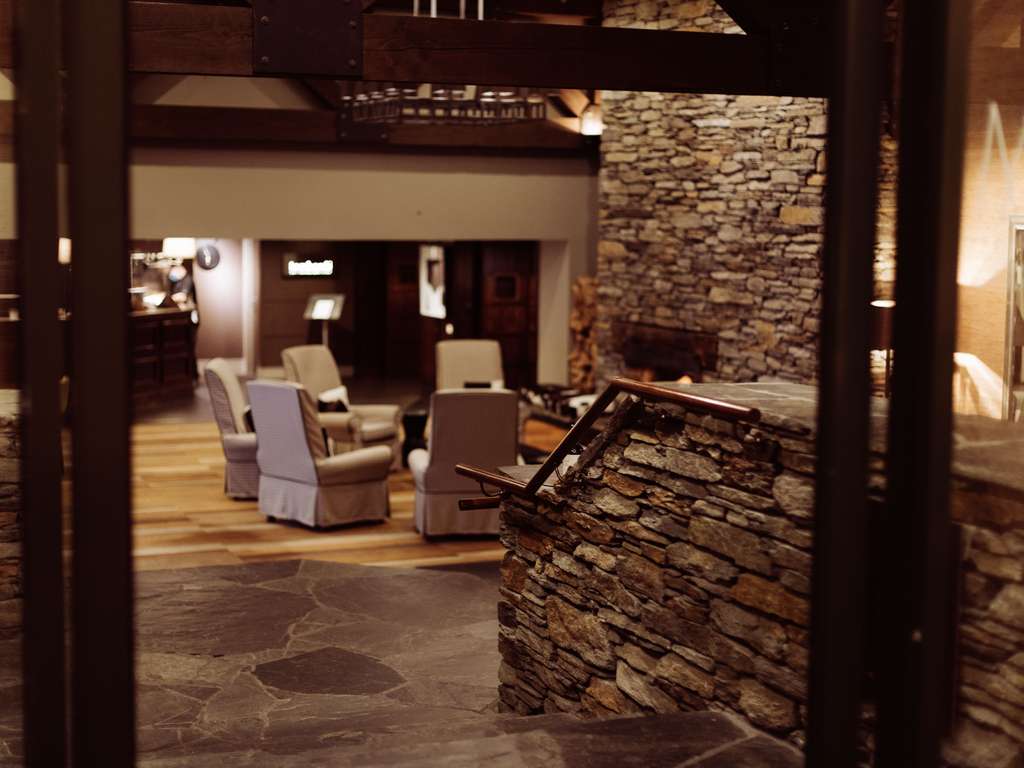 Фото Hotel St. Moritz Queenstown