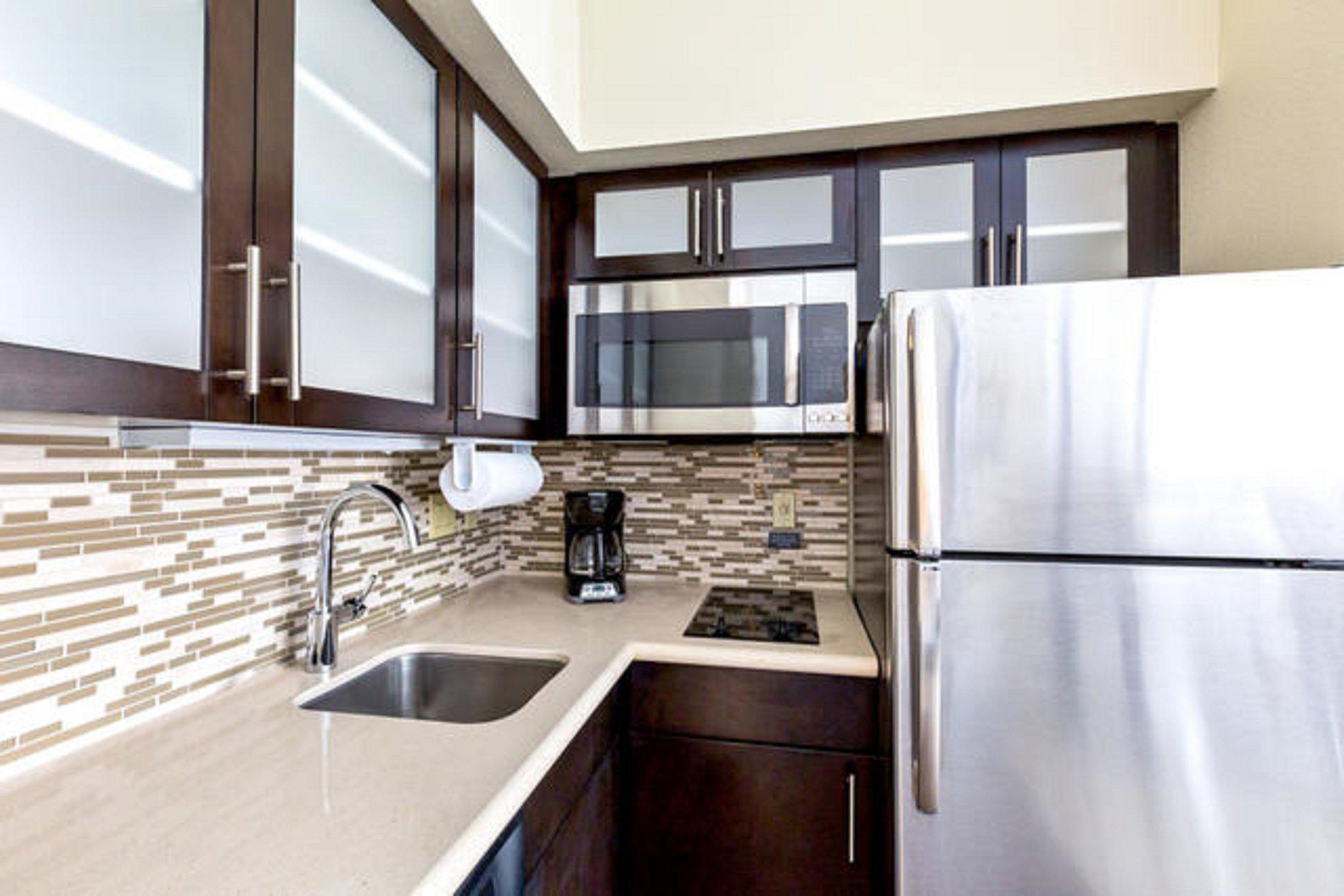 Фото Staybridge Suites College Station, an Ihg Hotel