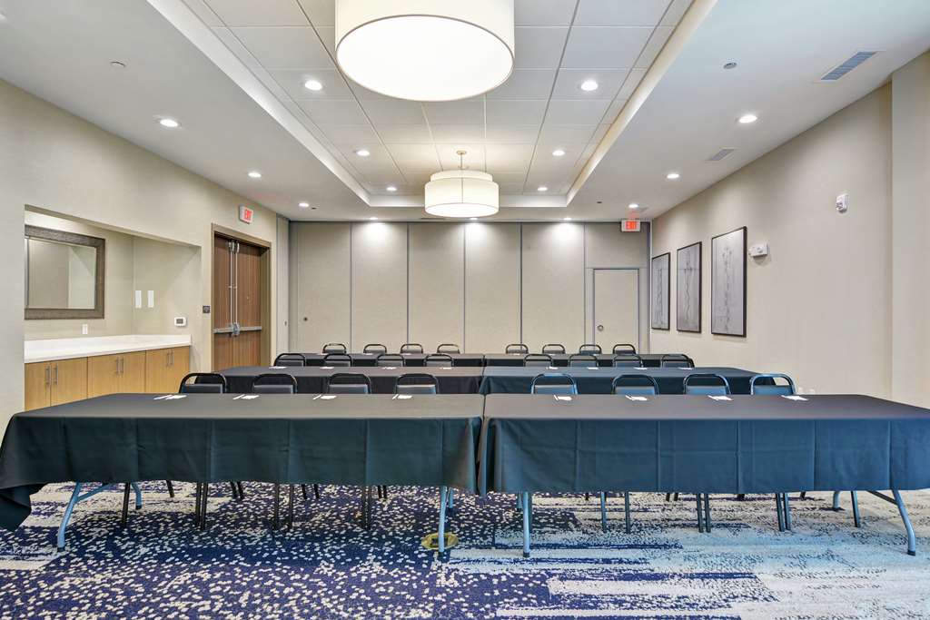 Фото Hilton Garden Inn Biloxi