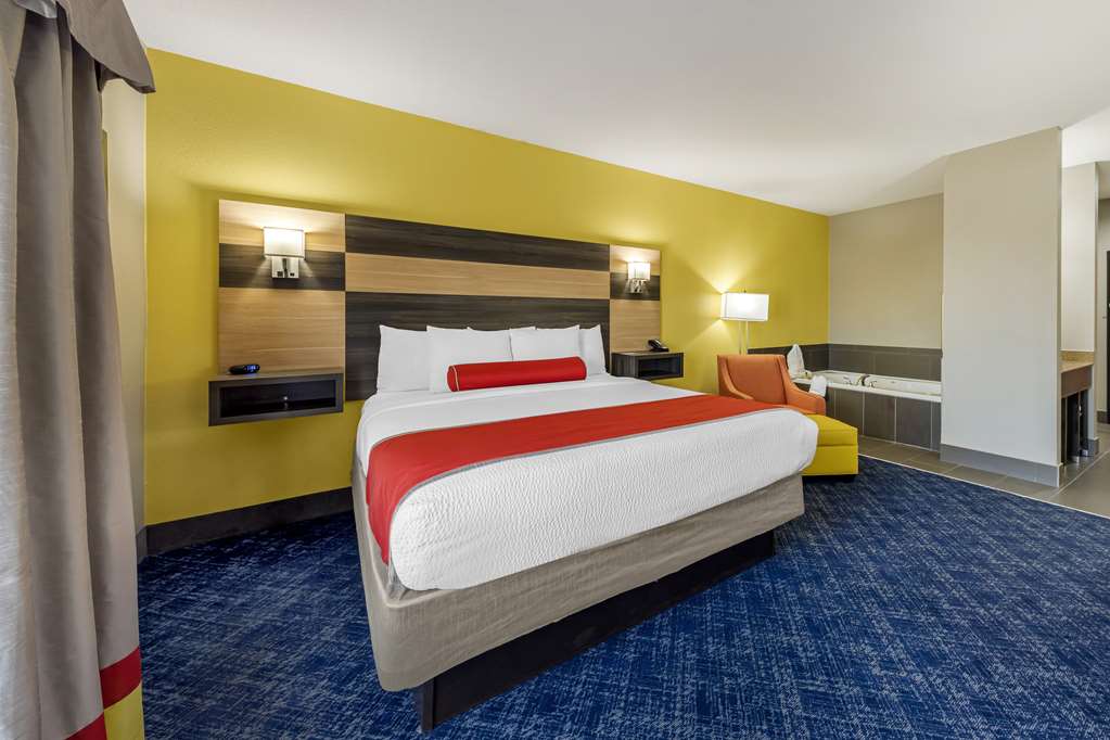 Фото Best Western Plus Midwest City Inn & Suites