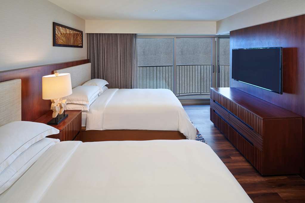 Фото Hilton Grand Vacations Club Hokulani Waikiki Honolulu