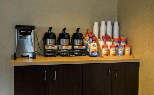 Гостиница Red Roof Inn Raleigh Southwest - Cary в Кэри