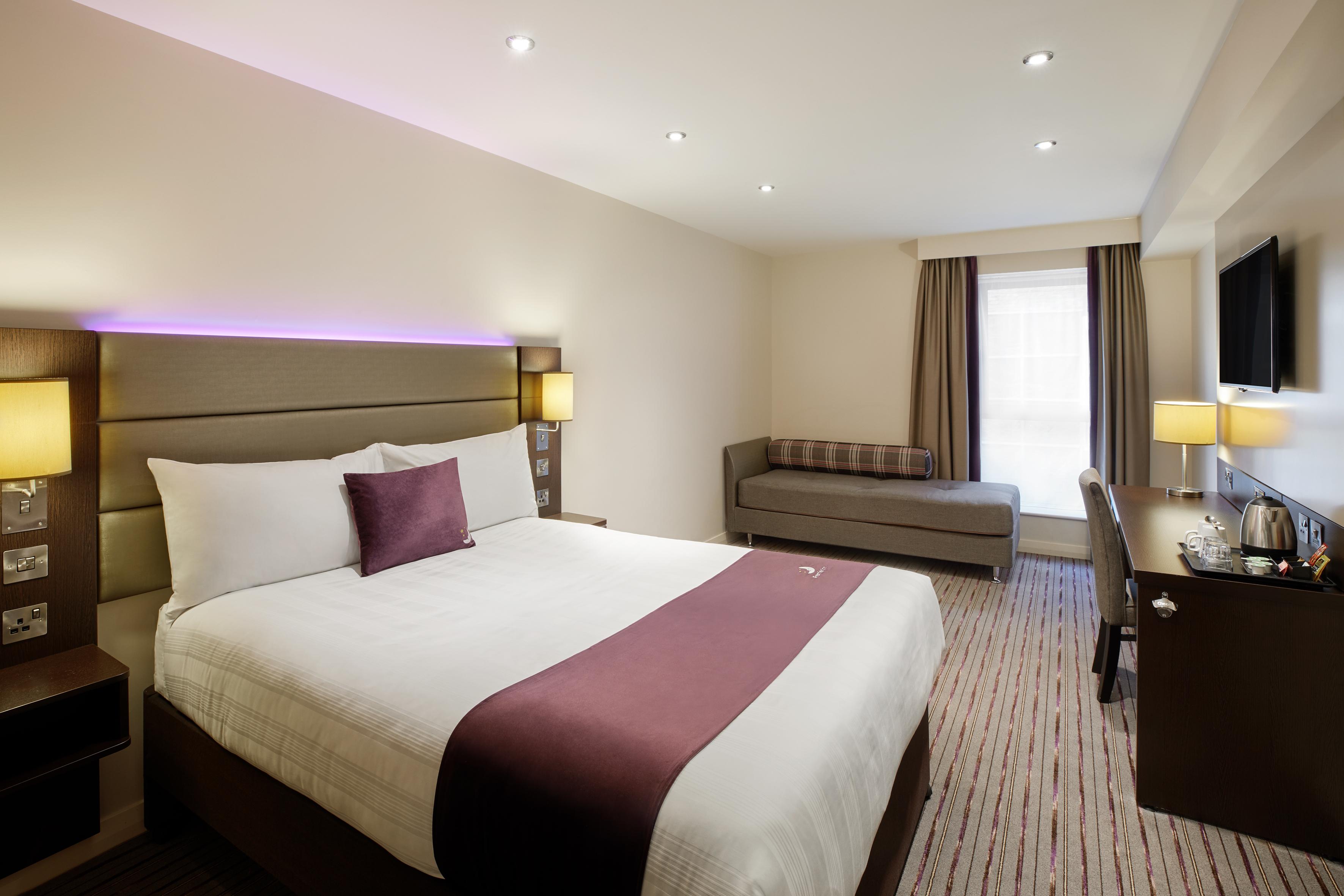 Фото Premier Inn Grimsby