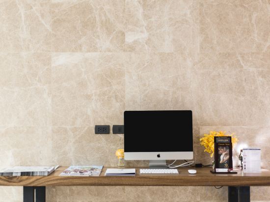 Фото Adelphi Forty-Nine