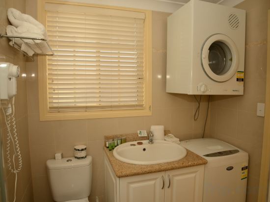 Фото Heritage Inn Bathurst