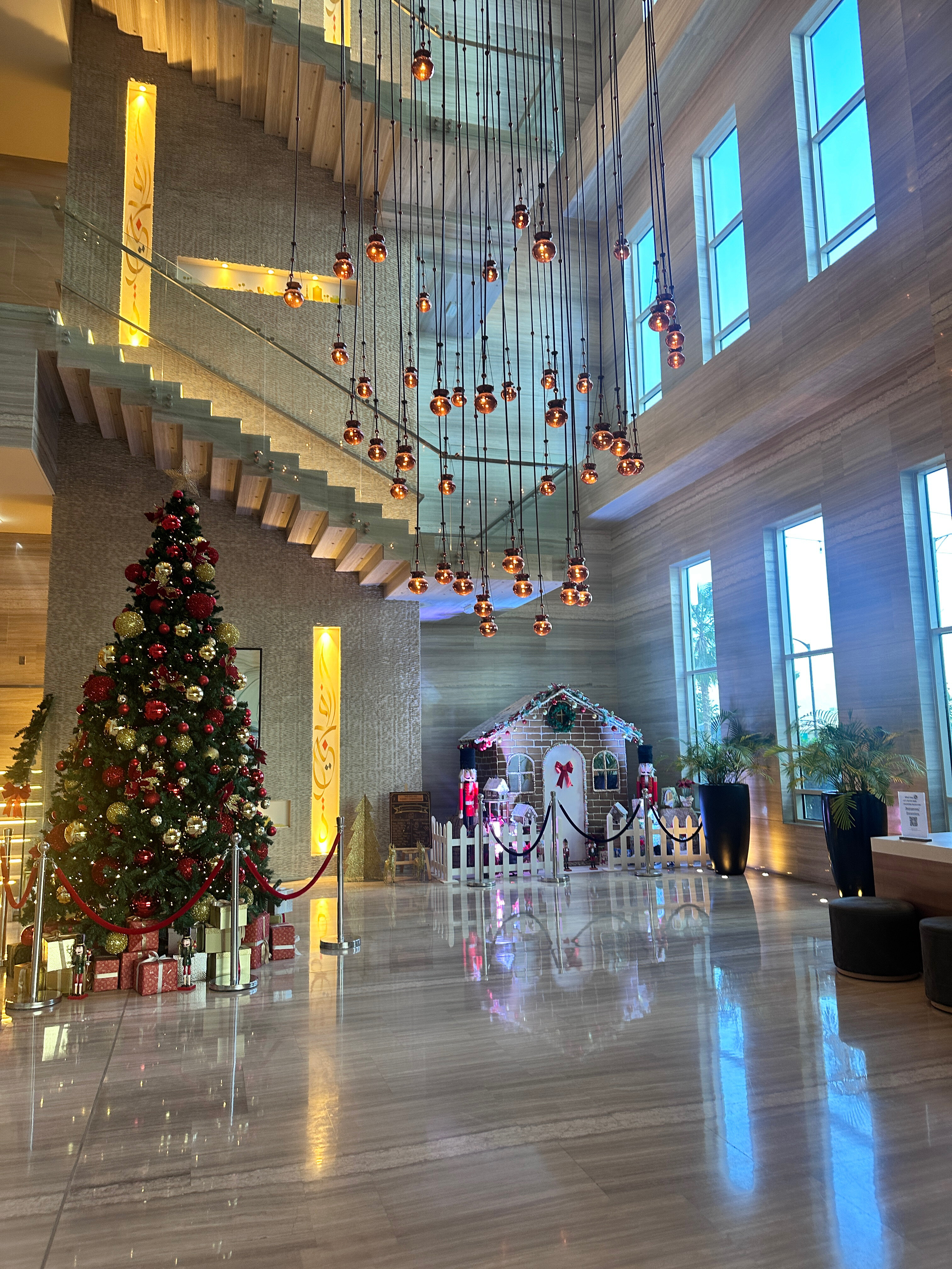 Фото DoubleTree by Hilton Fujairah City