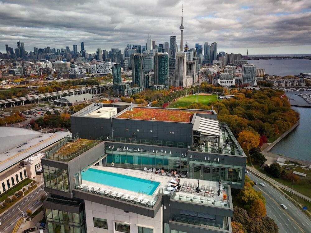 Фото Hotel X Toronto by Library Hotel Collection