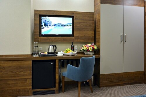 Гостиница Guler Park Hotel в Нилюфере