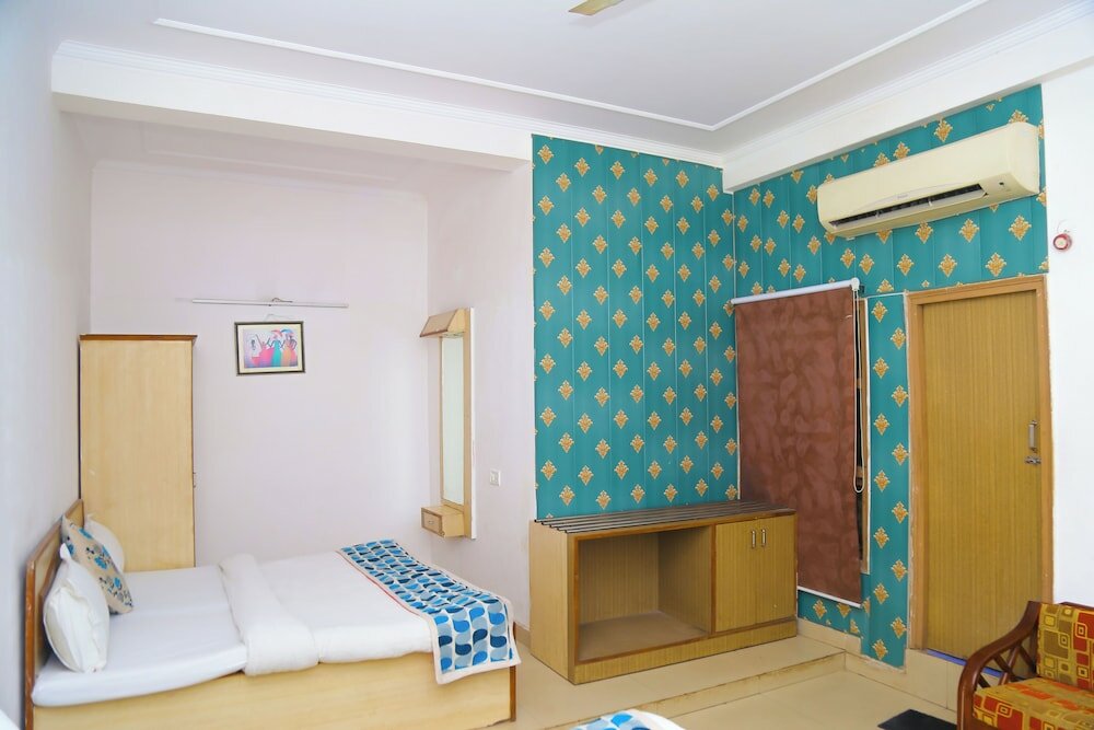 Фото Hotel Riya Palace