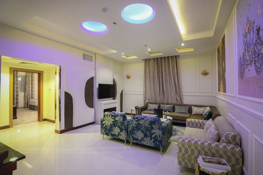 Фото Meral Crown Hotel