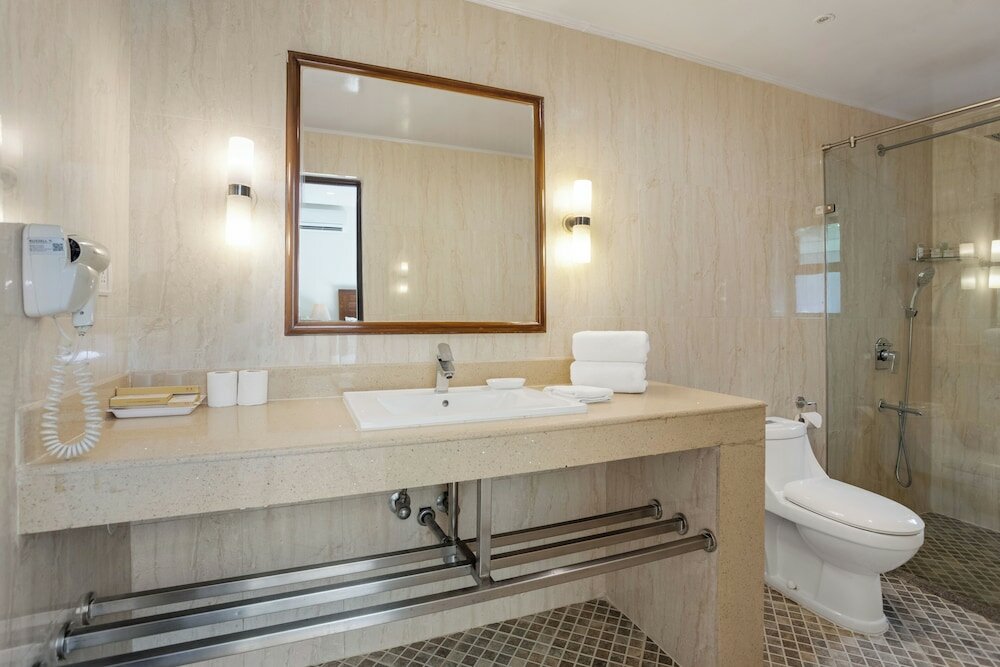 Фото Seashell Suites and Villas