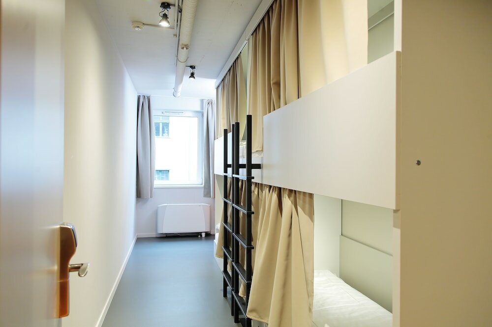 Фото Maverick Urban Lodge