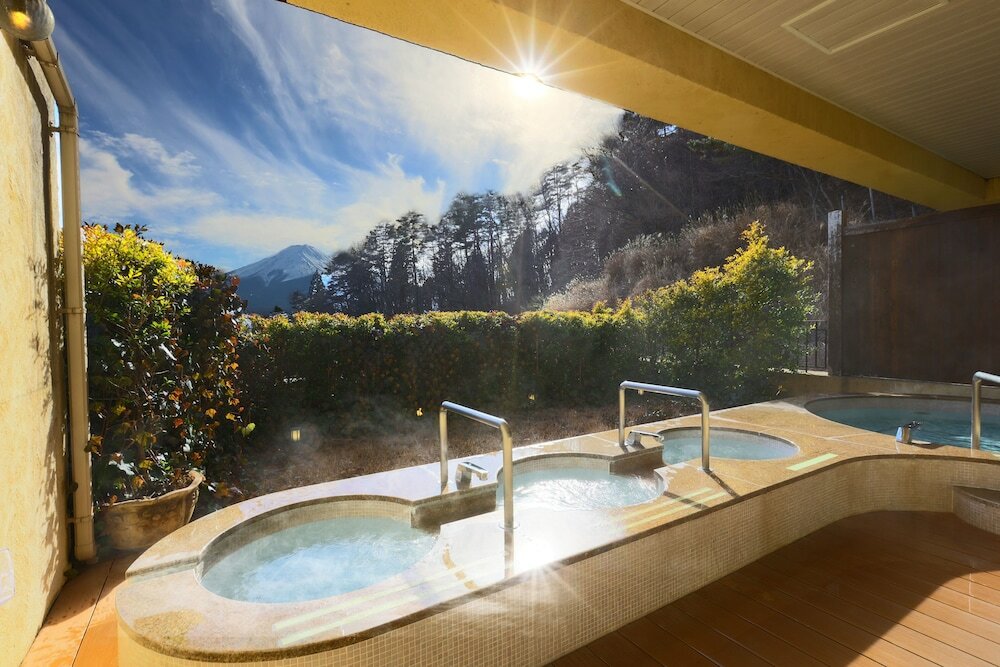 Фото La Vista Fuji Kawaguchiko