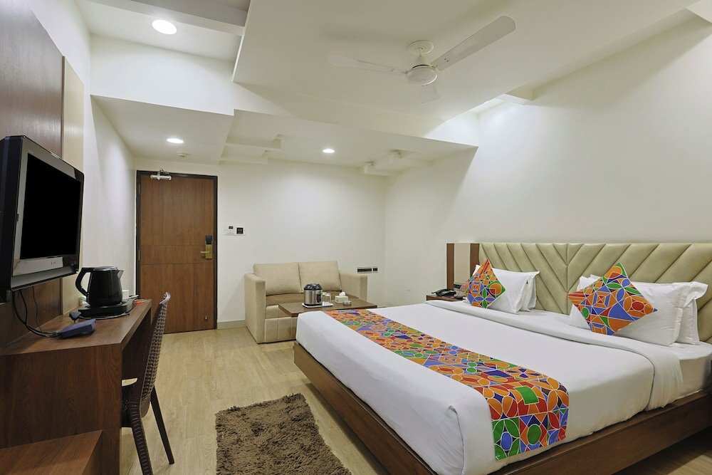 Фото Hotel Ambassador