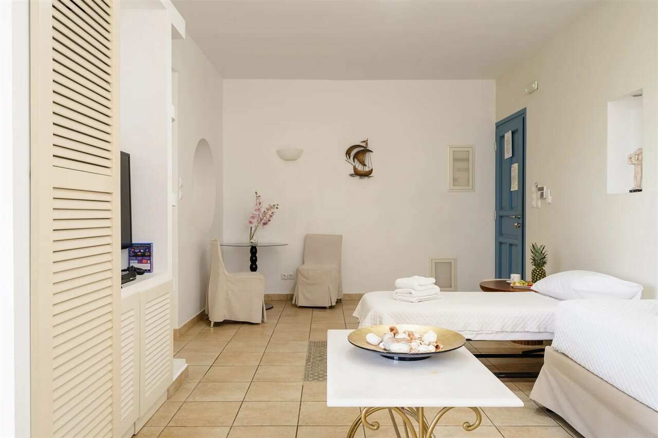 Фото Mitos Suites