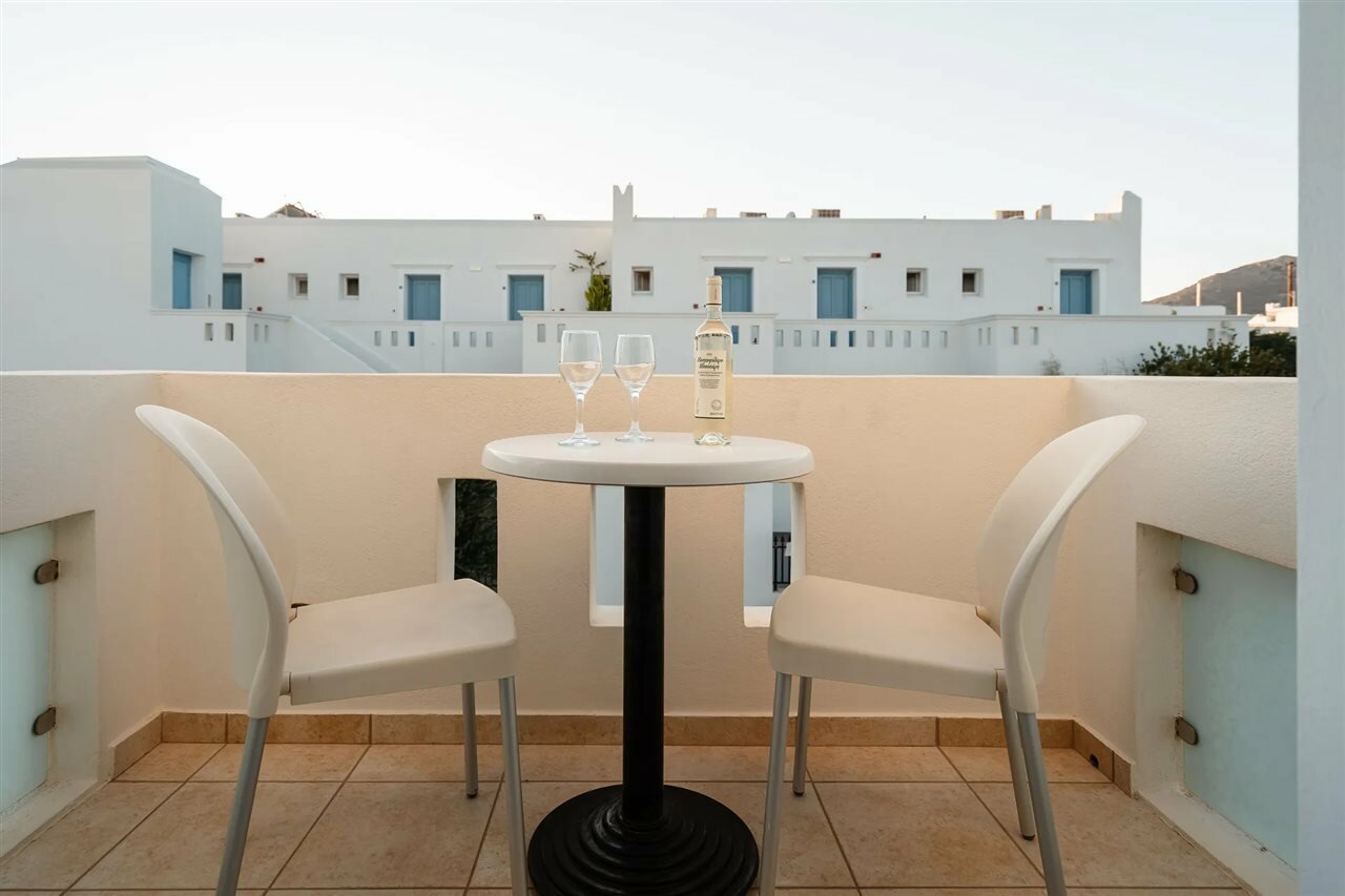 Фото Mitos Suites