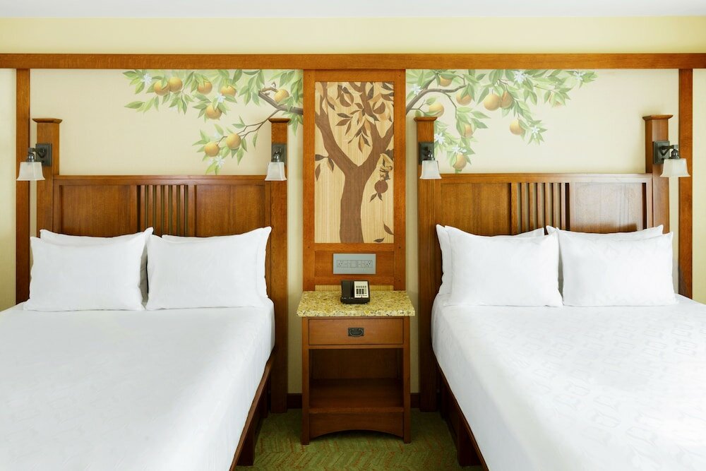 Фото Disney's Grand Californian Hotel and SPA