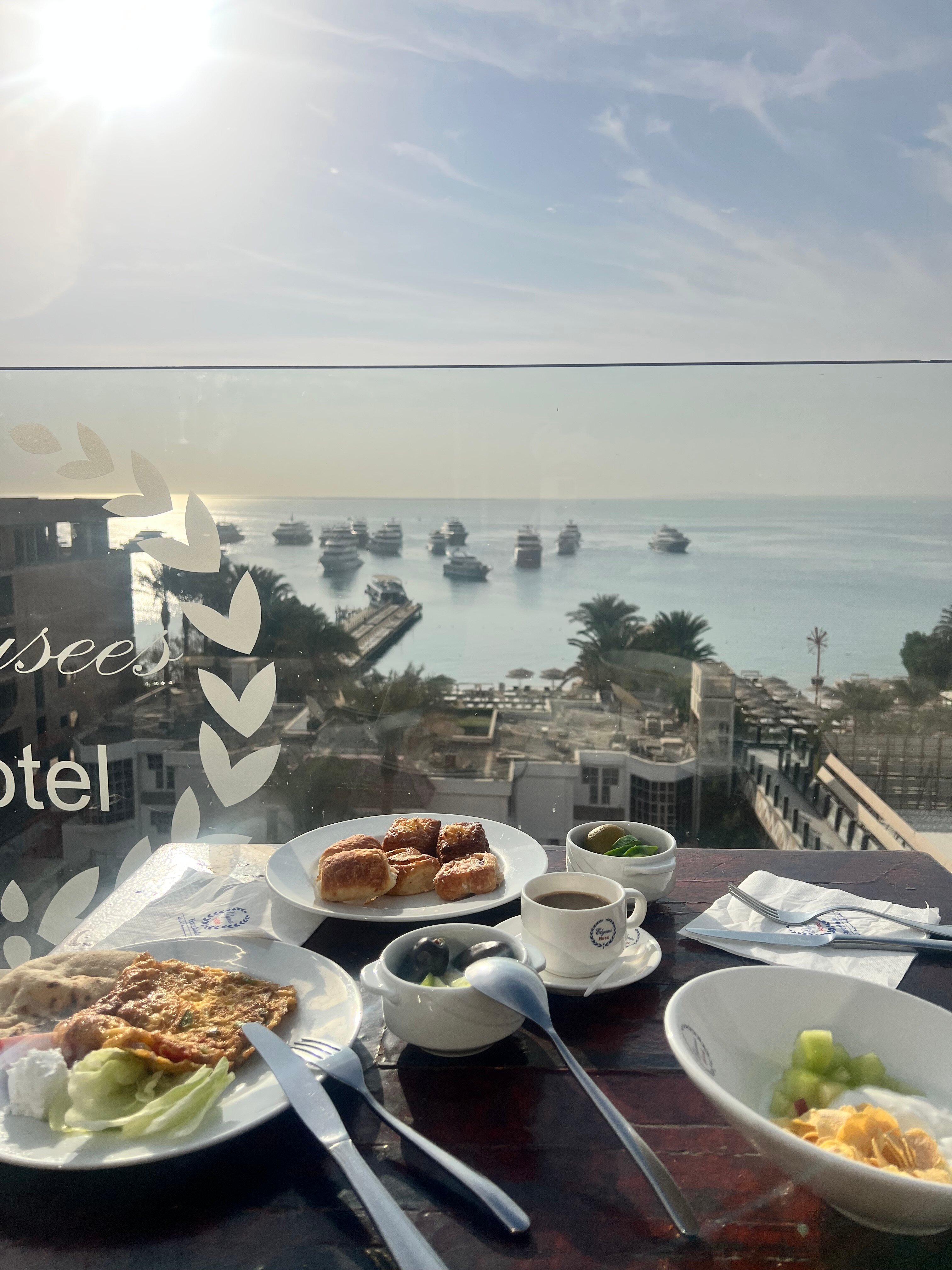 Фото Elysees Dream Beach Hotel