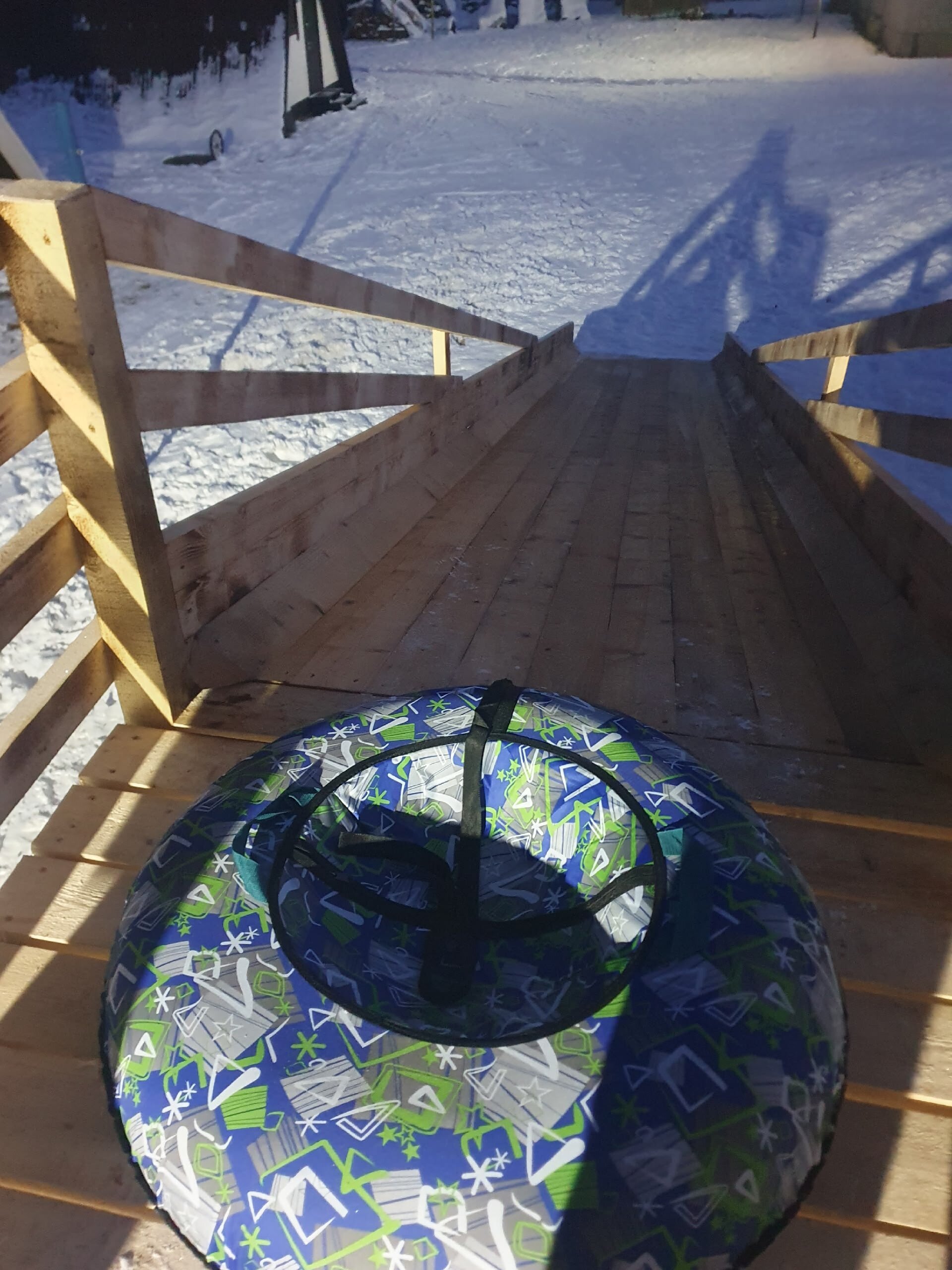 Фото Дом у пруда