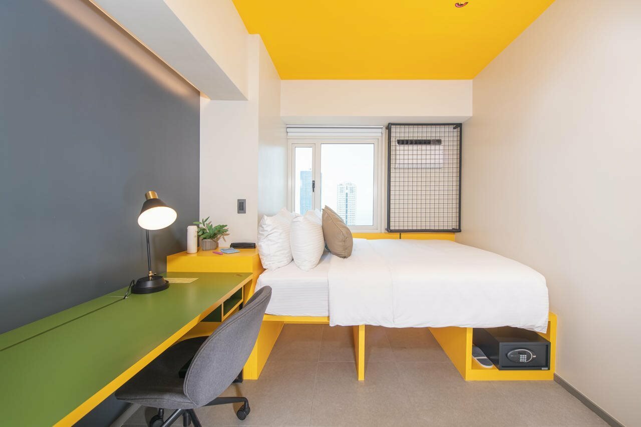 Фото lyf Malate Manila