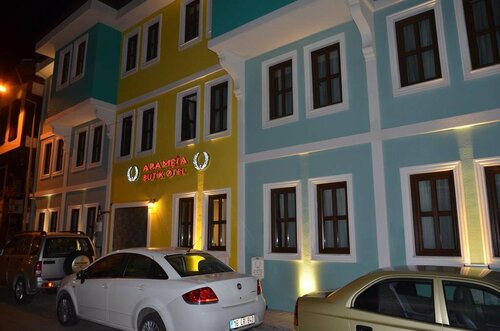 Гостиница Apameia Hotel в Муданье