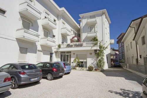 Внешний вид отеля Hotel Vienna в Беллария-Иджеа-Марине, фото 4