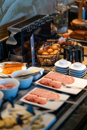 Гостиница Best Western Plus Hotel Les Humanistes в Селесте