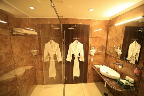 Гостиница Hotel Prince Viraj в Джабалпуре