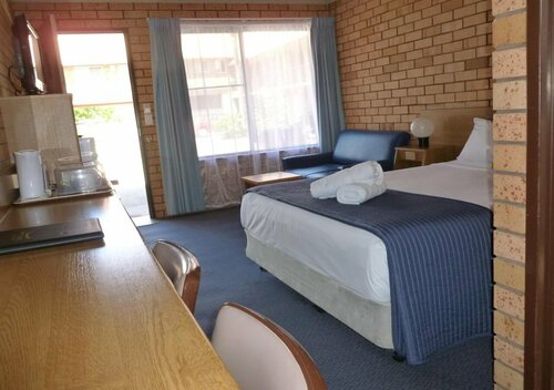 Гостиница Royal Palms Motor Inn в Кофс-Харборе