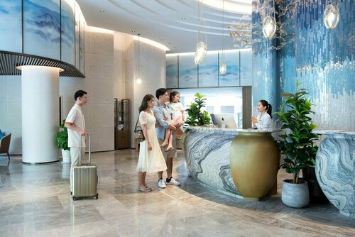 Гостиница Holiday Inn Hotel and Suites Sanya Yalong Bay в Санье
