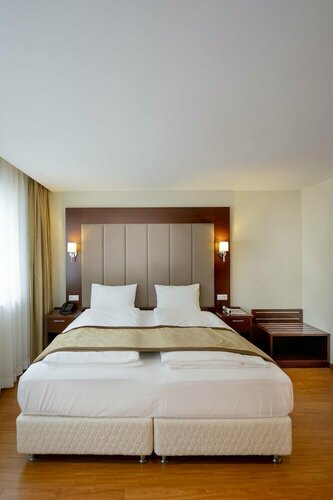 Гостиница Palast Hotel в Хюрте
