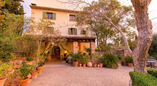 Гостиница Finca Ca'n Coll в Сольере