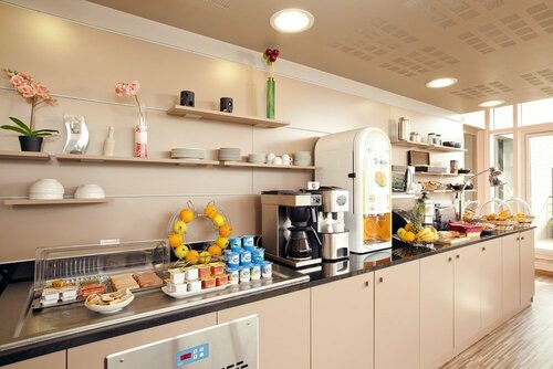 Гостиница Séjours & Affaires Paris Vitry в Кретее