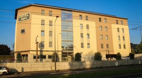 Гостиница H24 Hotel Le Mans в Ла-Флеше