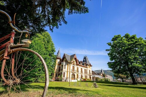 Гостиница Logis Hotel le Manoir d'Agnes в Фуа