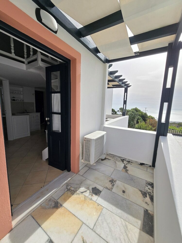 Anthonas Apartments - 9