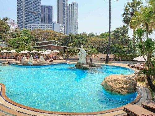 Гостиница Long Beach Garden Hotel & Pavilions в Паттайе