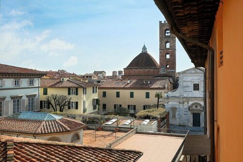 Гостиница Hotel Universo Lucca в Лукке