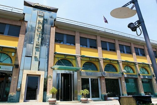 Гостиница Hotel Futura в Казории